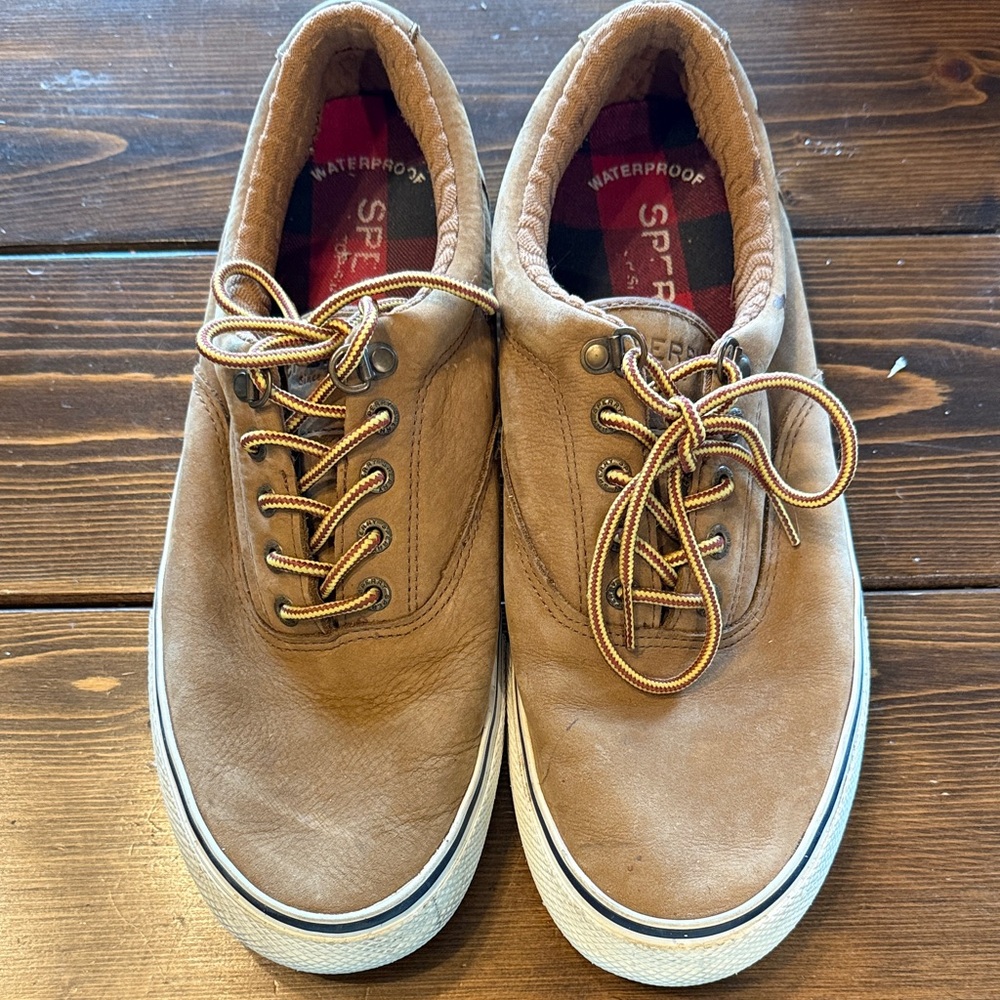 Sperry Men's Brown Waterproof Sneakers